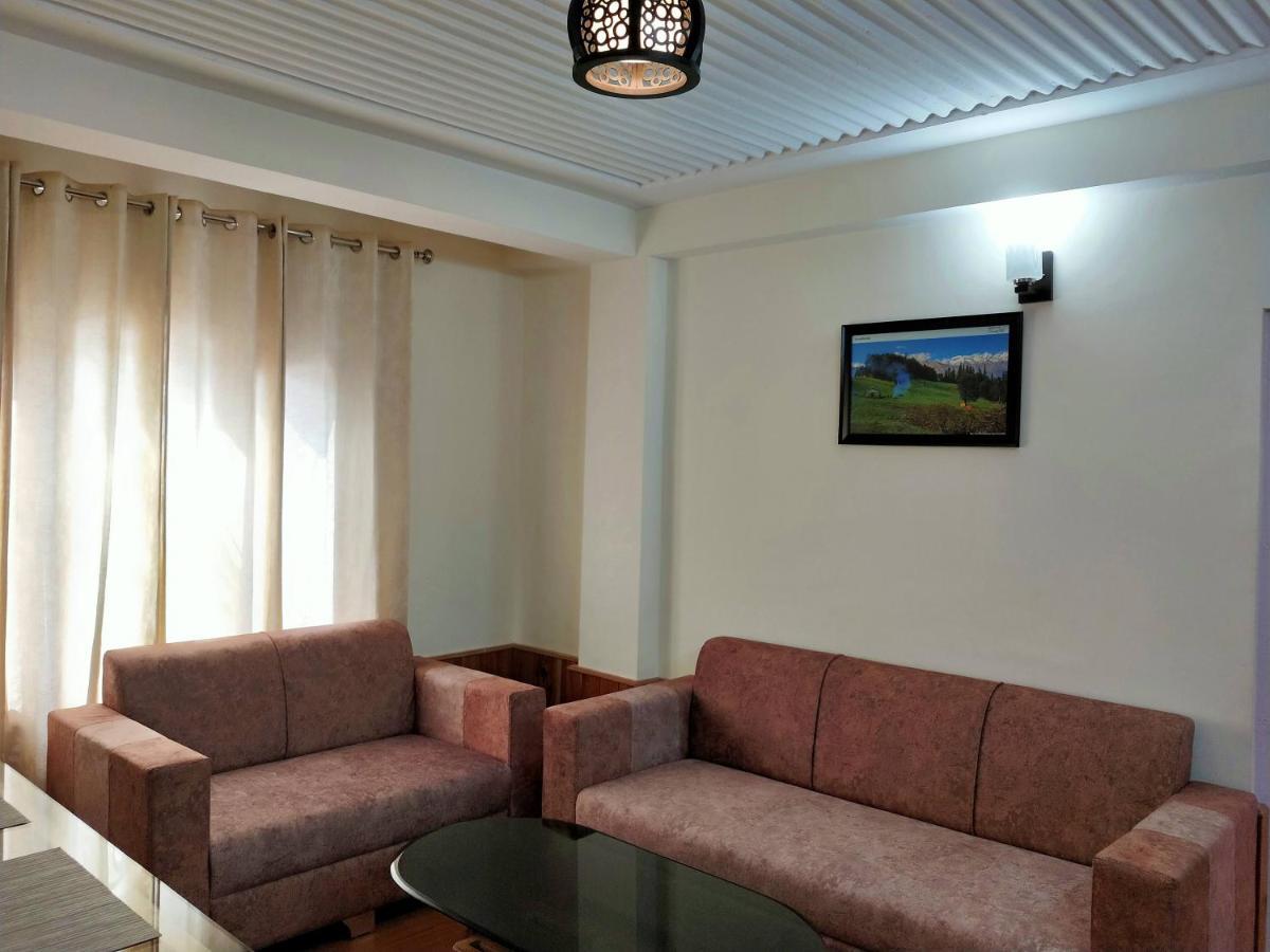 Neha Homestay Shimla Exterior foto